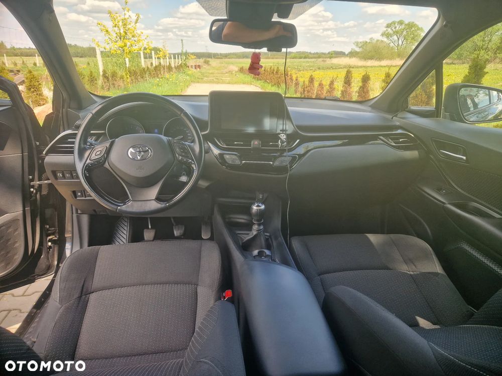 Toyota C-HR 1.2 T Active - 16