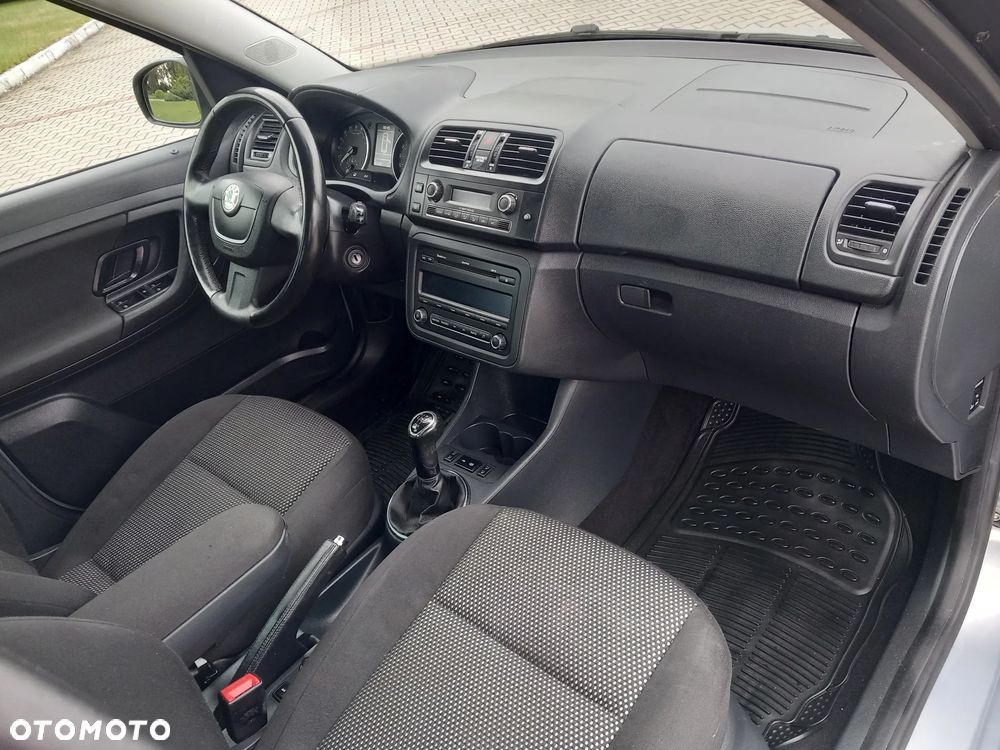 Skoda Roomster 1.6 TDI DPF Scout - 28
