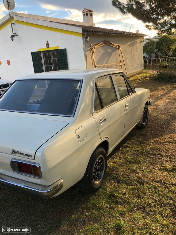 Datsun 1200 - 4
