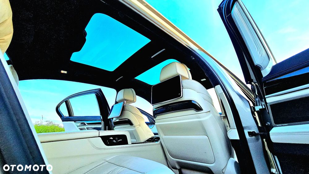 BMW Seria 7 745Le xDrive sport - 10