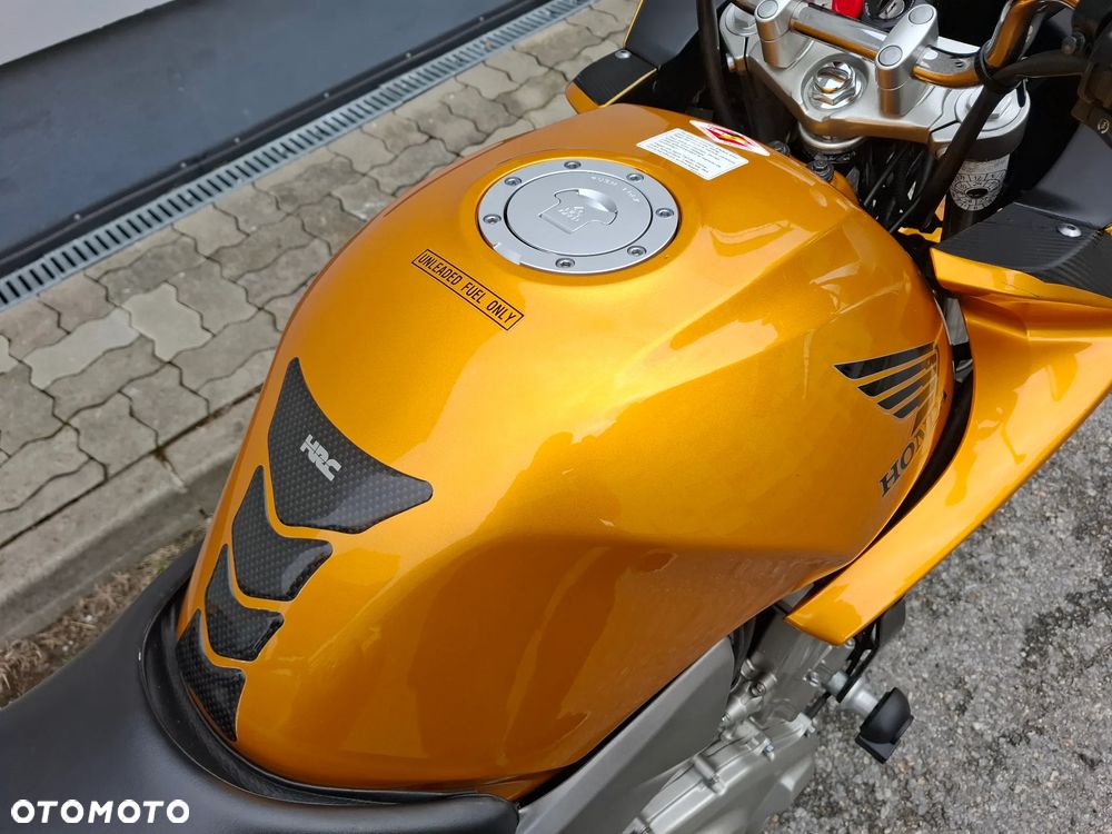 Honda CBF - 19