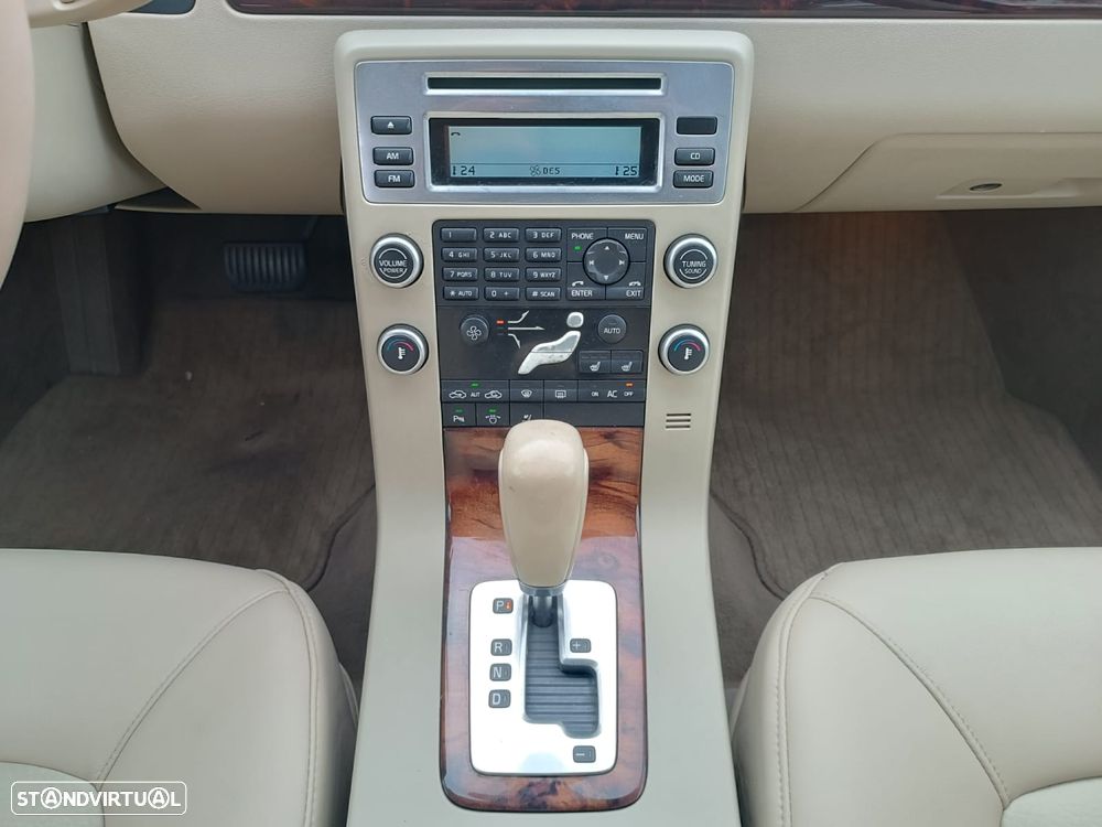 Volvo S80 2.4 D5 Executive - 19