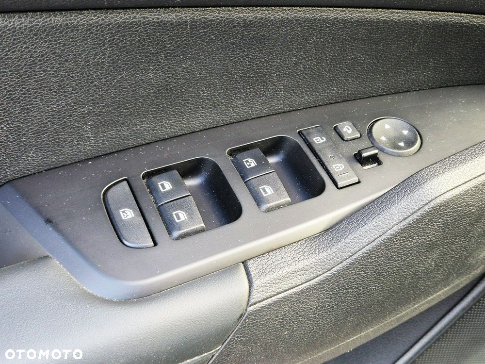 Kia Sportage 1.6 T-GDI MHEV L 2WD DCT - 21