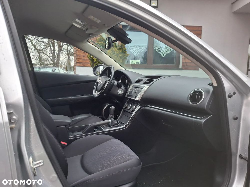 Mazda 6 2.0 CD Exclusive + - 27