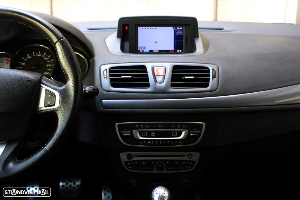 Renault Mégane Sport Tourer 1.5 dCi GT Line - 18