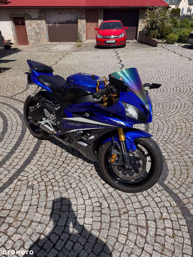 Yamaha R6 - 2
