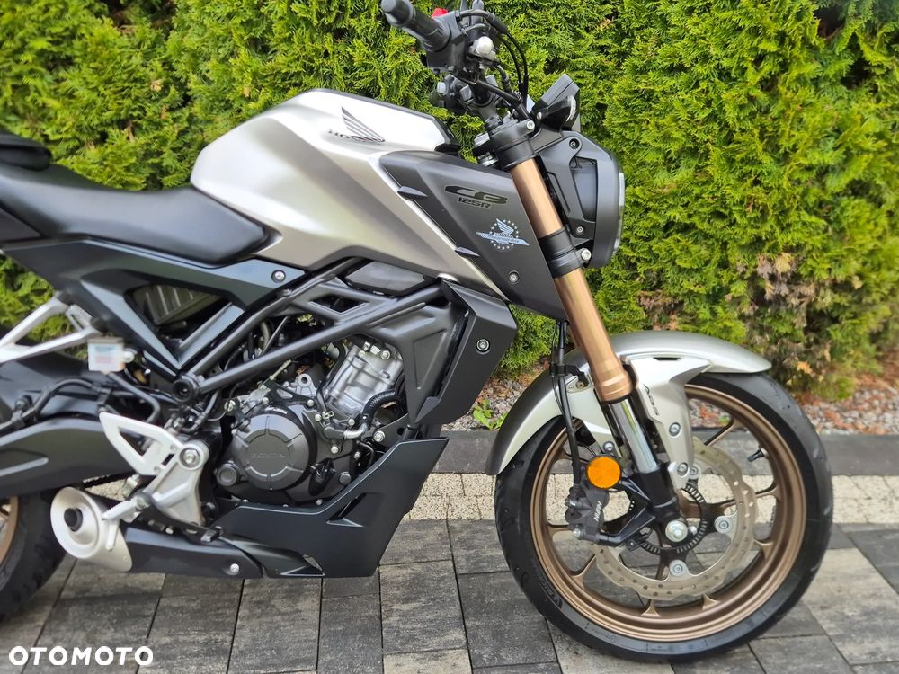 Honda CB - 4