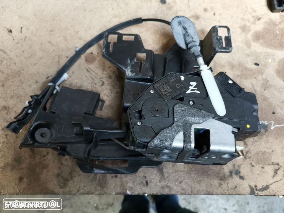 FORD FIESTA VI FECHADURA FRENTE ESQUERDA - F003 - 2