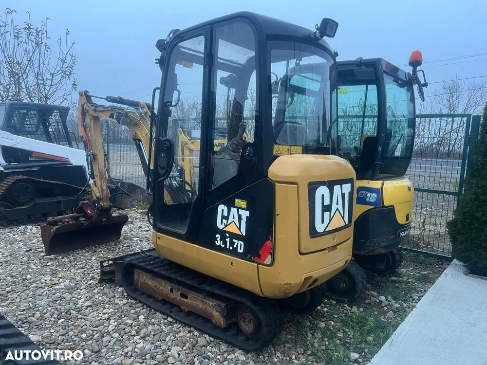 Caterpillar 301,7D - 8