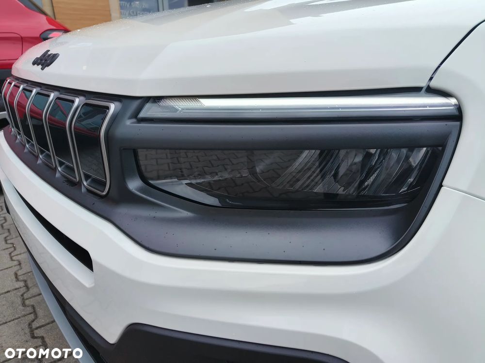 Jeep Avenger 1.2 T3 mHEV Altitude FWD eDCT6 - 3