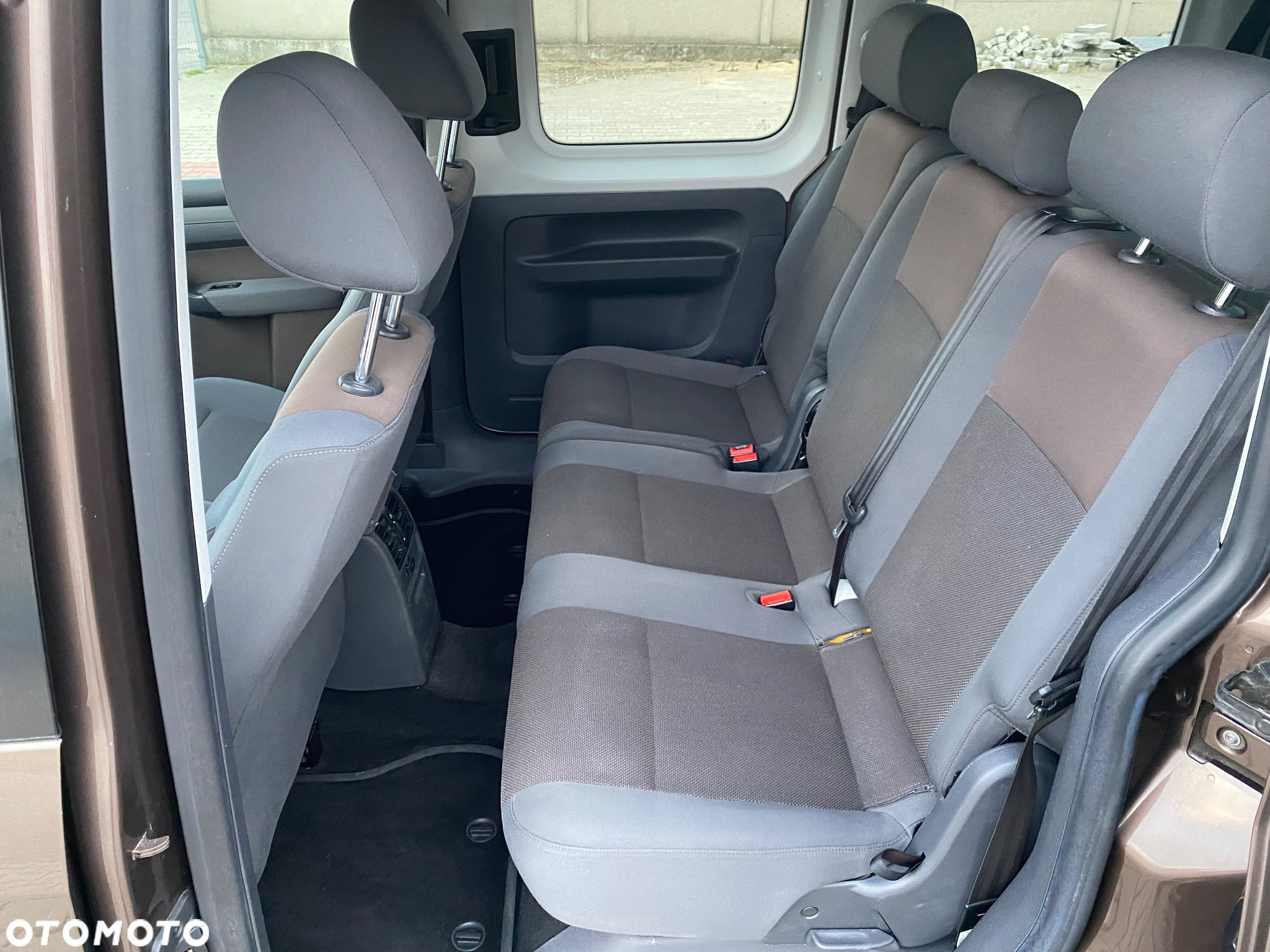 Volkswagen Caddy - 11