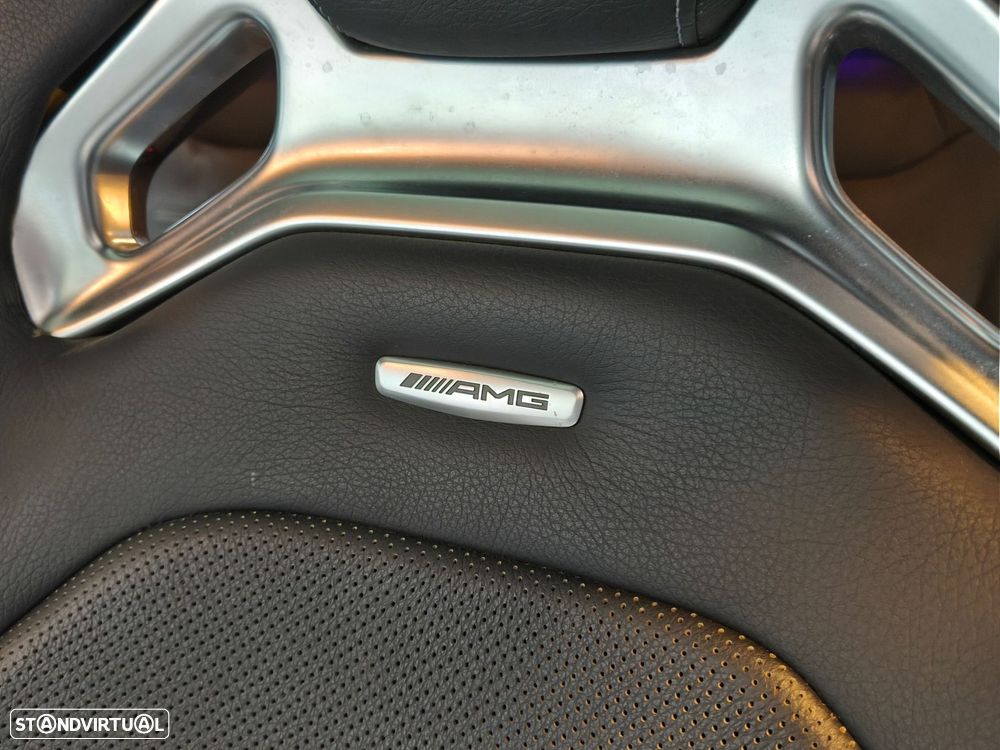 Mercedes-Benz CLA 45 AMG 4Matic+ Speedshift 8G-DCT - 24