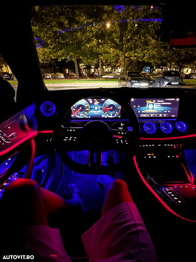 Mercedes-Benz E 220 d Coupe Aut. - 3