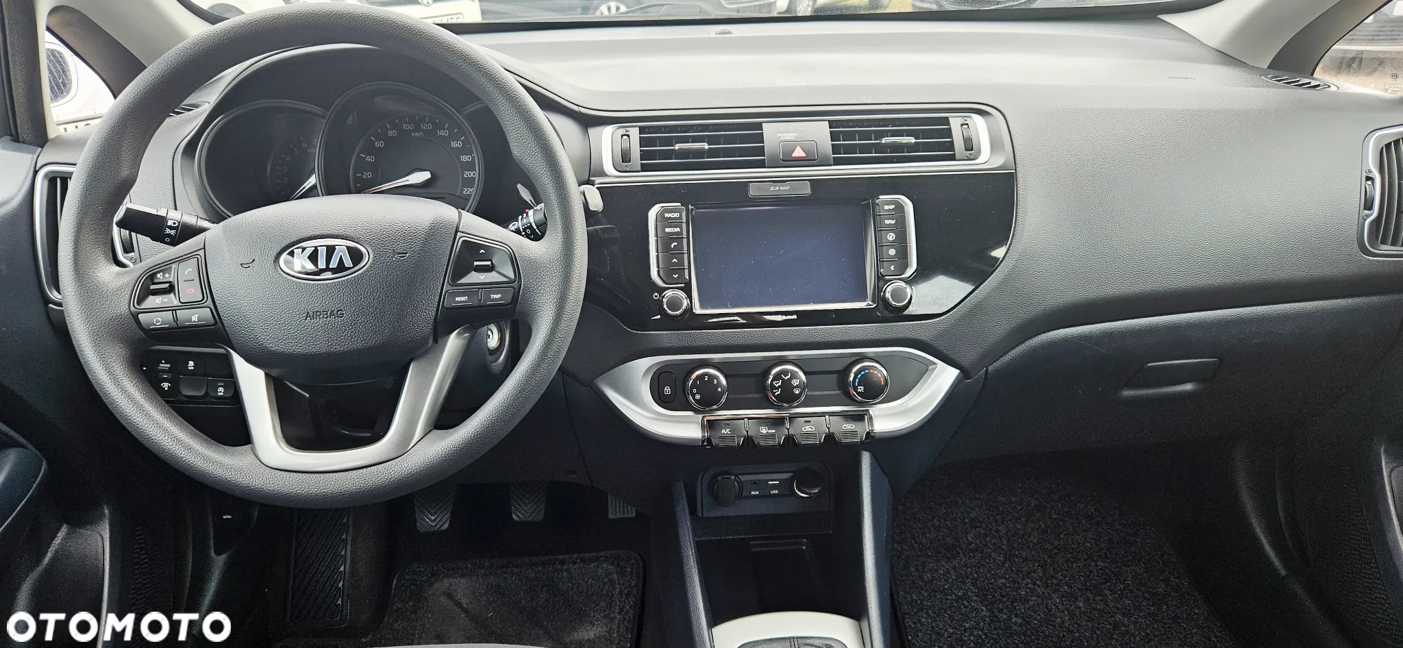 Kia Rio 1.2 Business Line Plus - 7