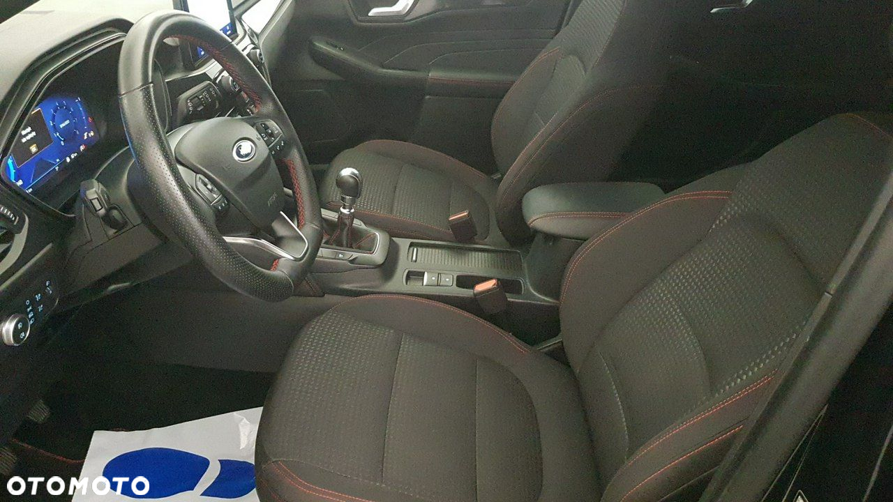 Ford Kuga - 21
