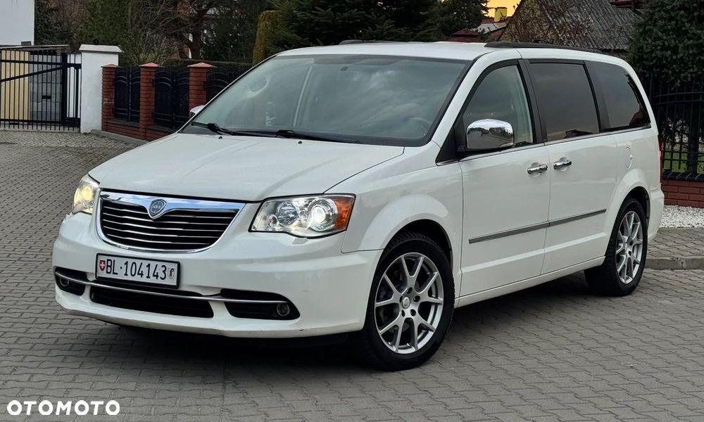 Lancia Voyager 2.8 Multijet 16v Platinum - 5