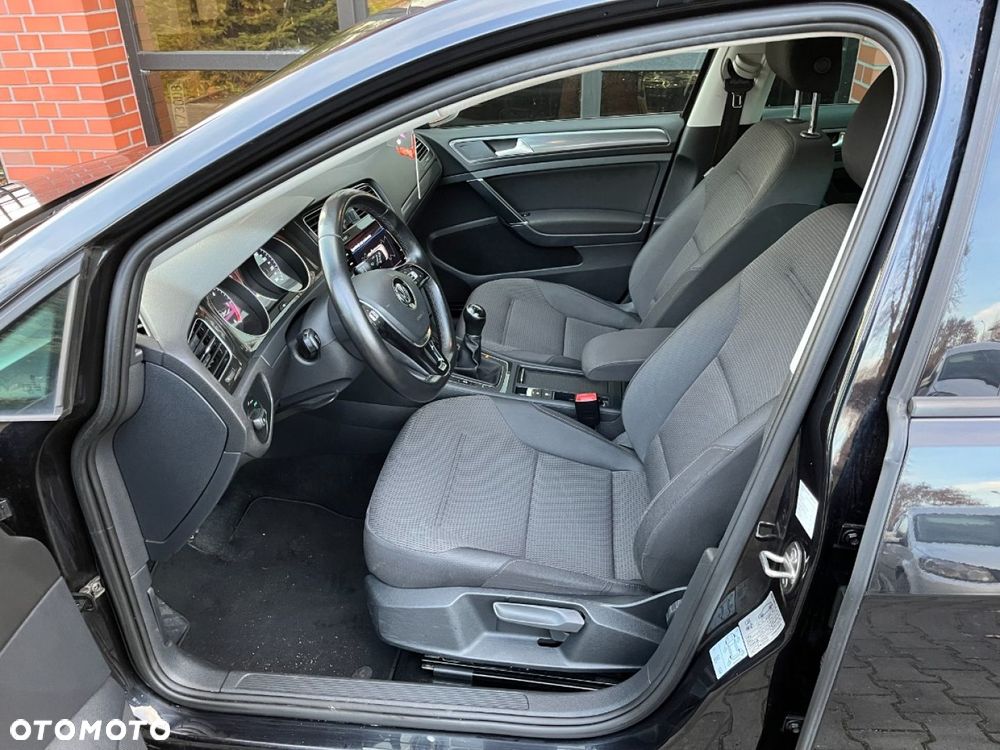 Volkswagen Golf 2.0 TDI Style - 27