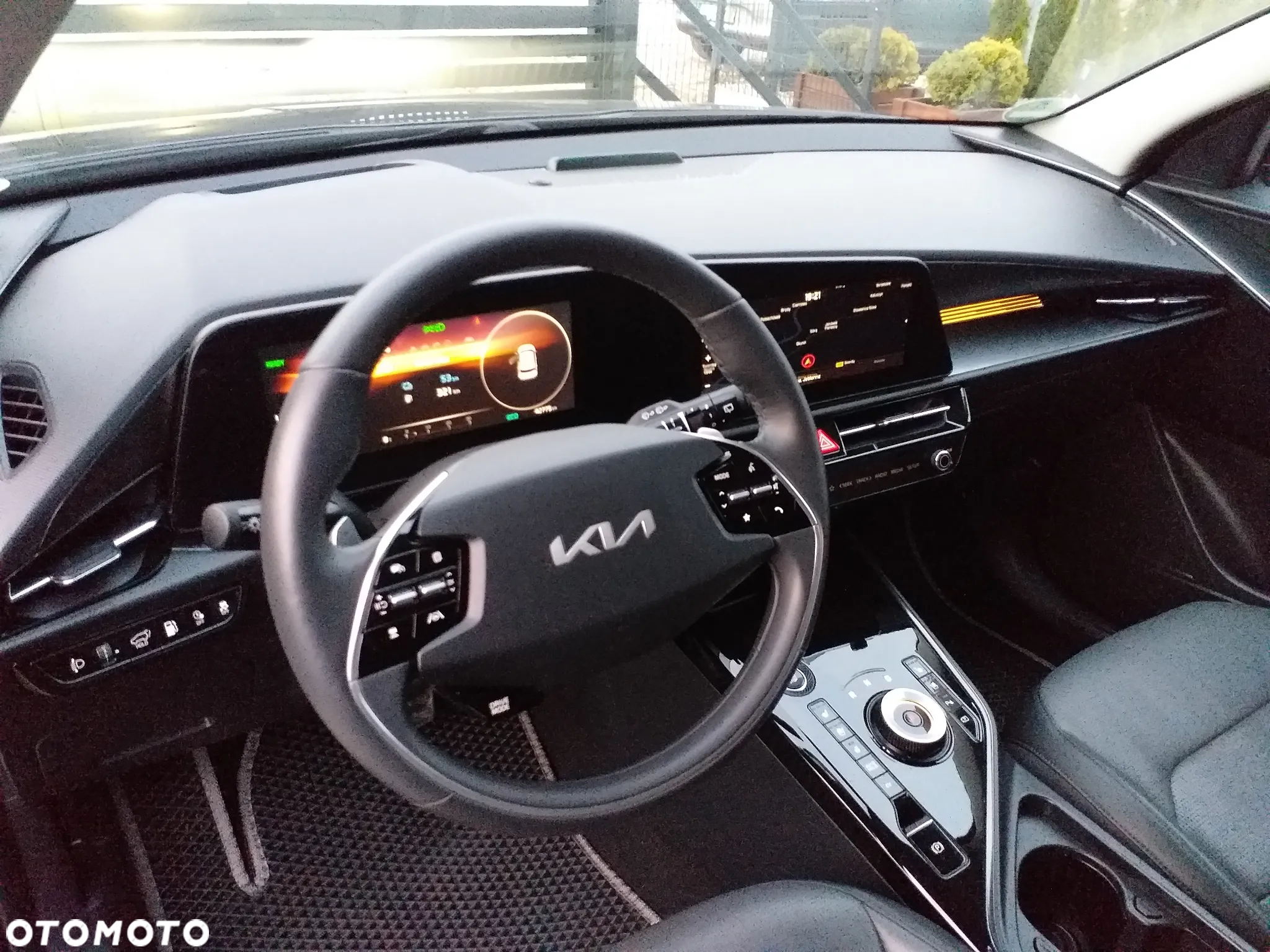 Kia Niro 1.6 GDI Plug-in Hybrid L Business Line - 4