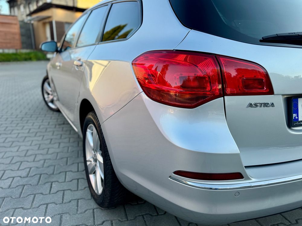 Opel Astra 1.7 CDTI DPF 150 Jahre - 7
