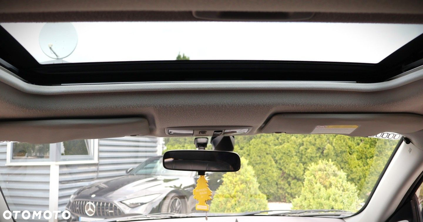 Mitsubishi Outlander - 20