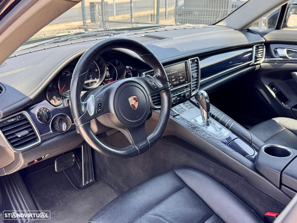 Porsche Panamera 3.0 V6 - 9
