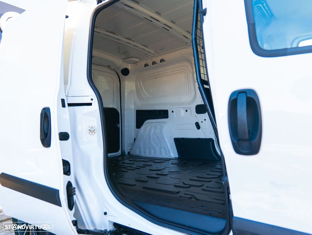 Fiat Doblo 1.6 MJ Maxi Light Easy 3L - 8
