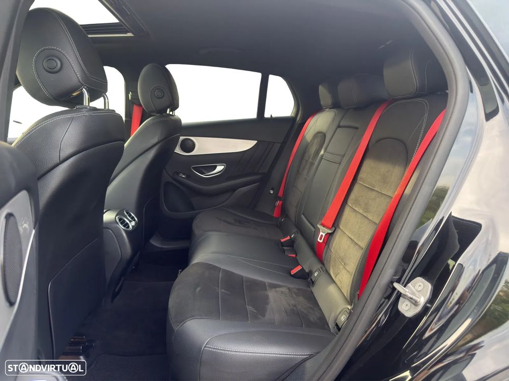 Mercedes-Benz GLC 220 d 4Matic 9G-TRONIC AMG Line - 12