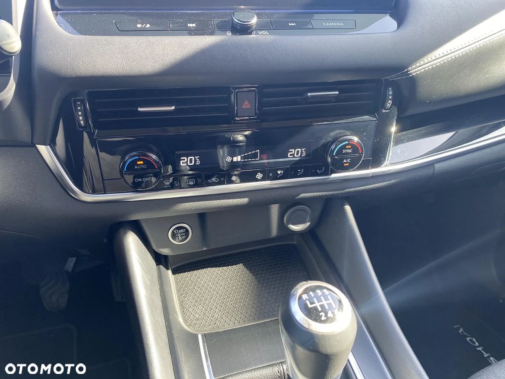 Nissan Qashqai 1.3 DIG-T MHEV N-Connecta - 23