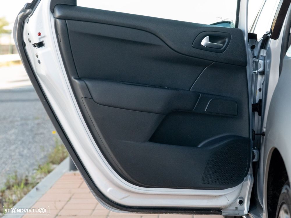 Citroën C4 1.2 PureTech Feel - 37