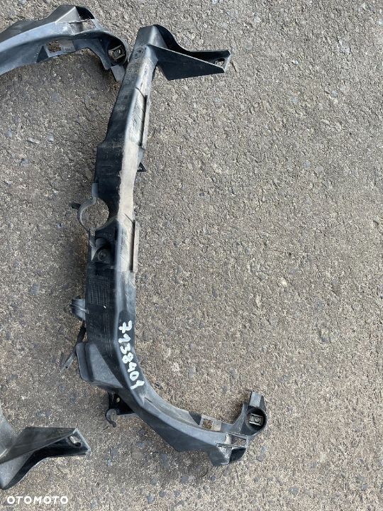 Ślizg mocowanie lampy przedniej lewej Bmw e90 e91 lift lci - 3