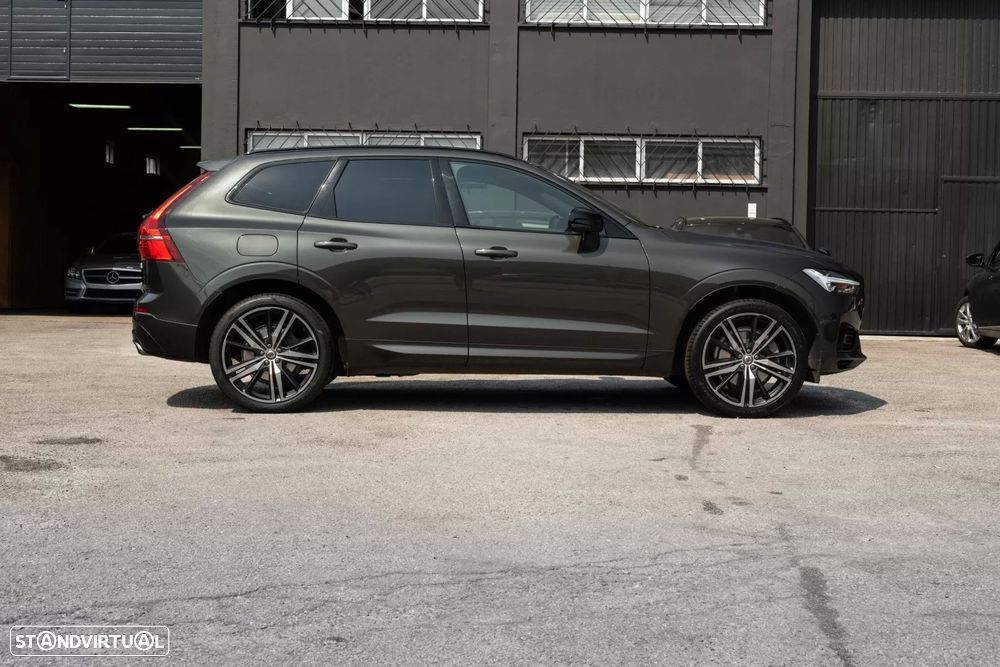 Volvo XC 60 2.0 B5 R-Design - 3