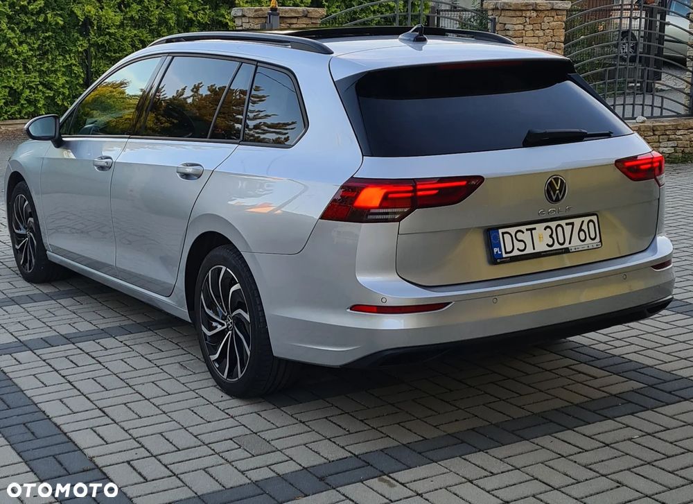 Volkswagen Golf - 5