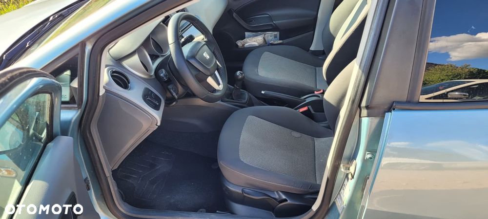 Seat Ibiza 1.4 16V Reference - 14