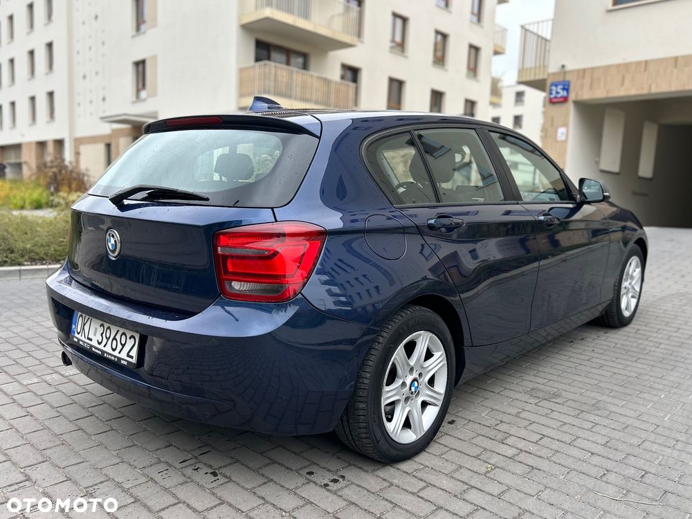 BMW Seria 1 2011 photo 4