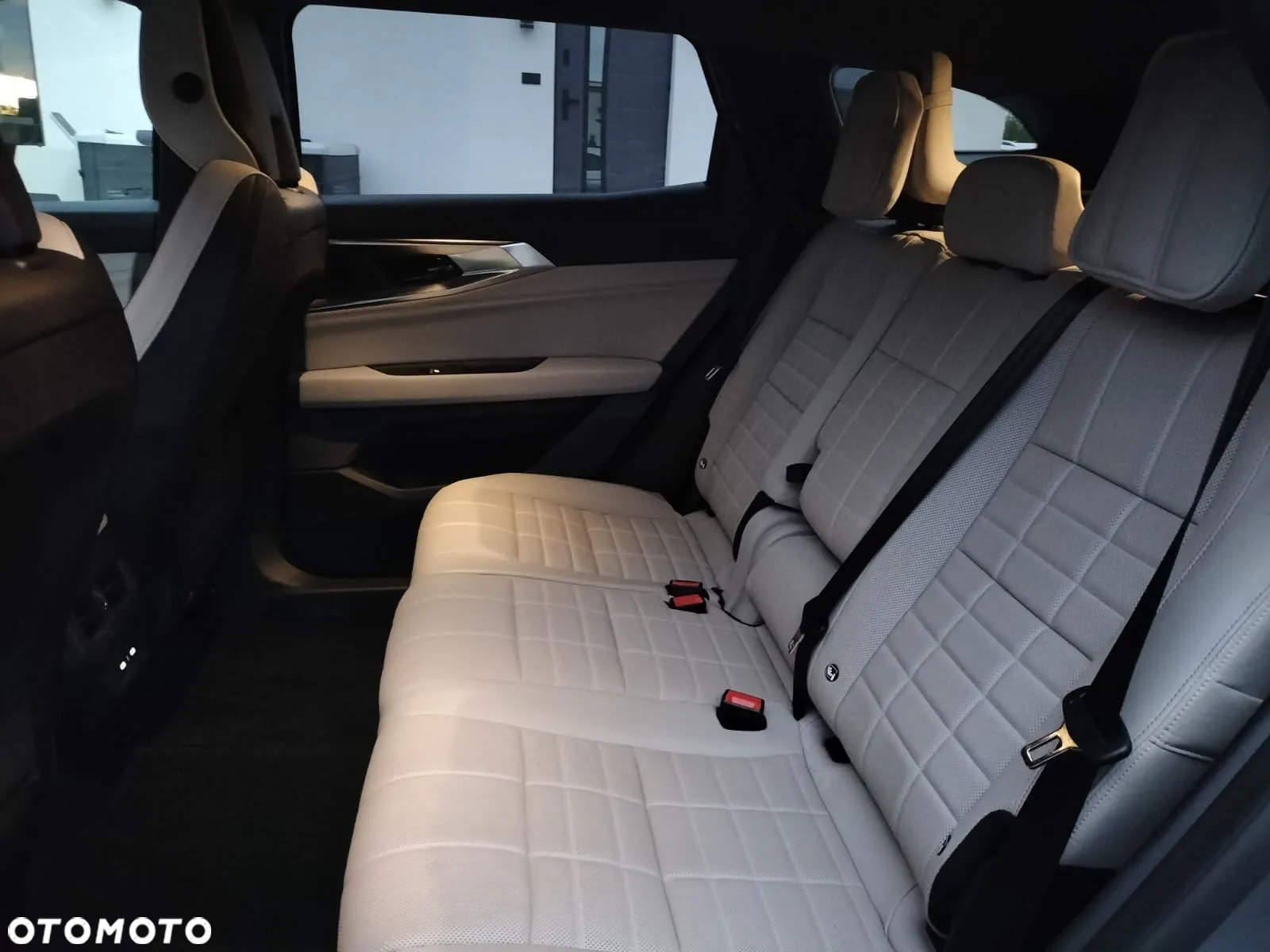 Renault Espace Full Hybrid E-TECH 200 Iconic 5-Sitzer - 28