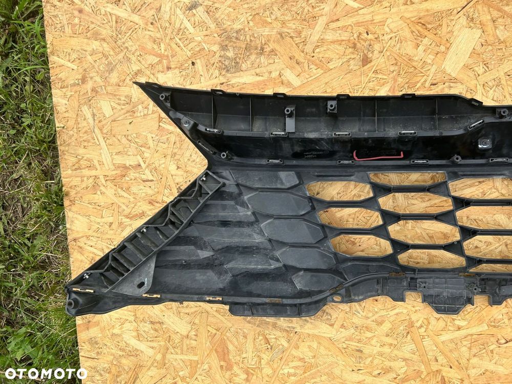 KIA SPORTAGE V GRILL ATRAPA 86351-R2020 - 9