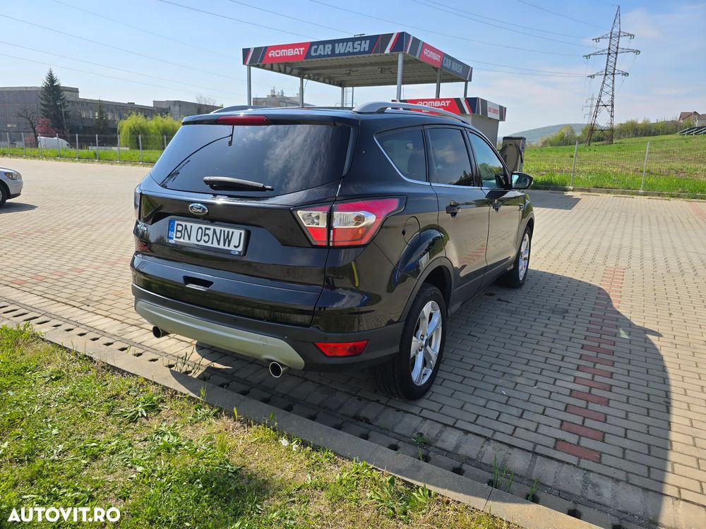 Ford Kuga 2.0 TDCi 2WD Titanium - 5