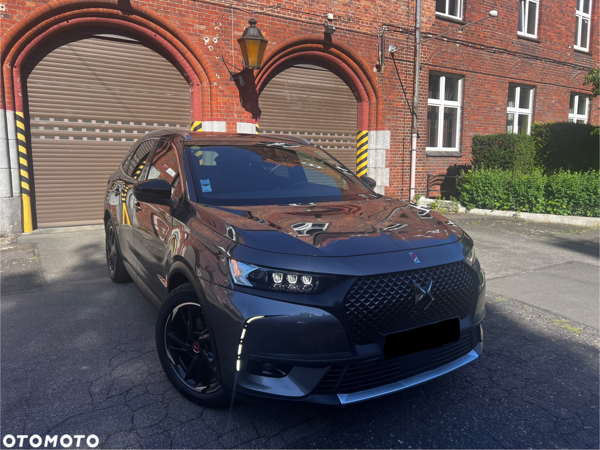 DS Automobiles DS 7 Crossback 2.0 BlueHDi Performance Line + - 4