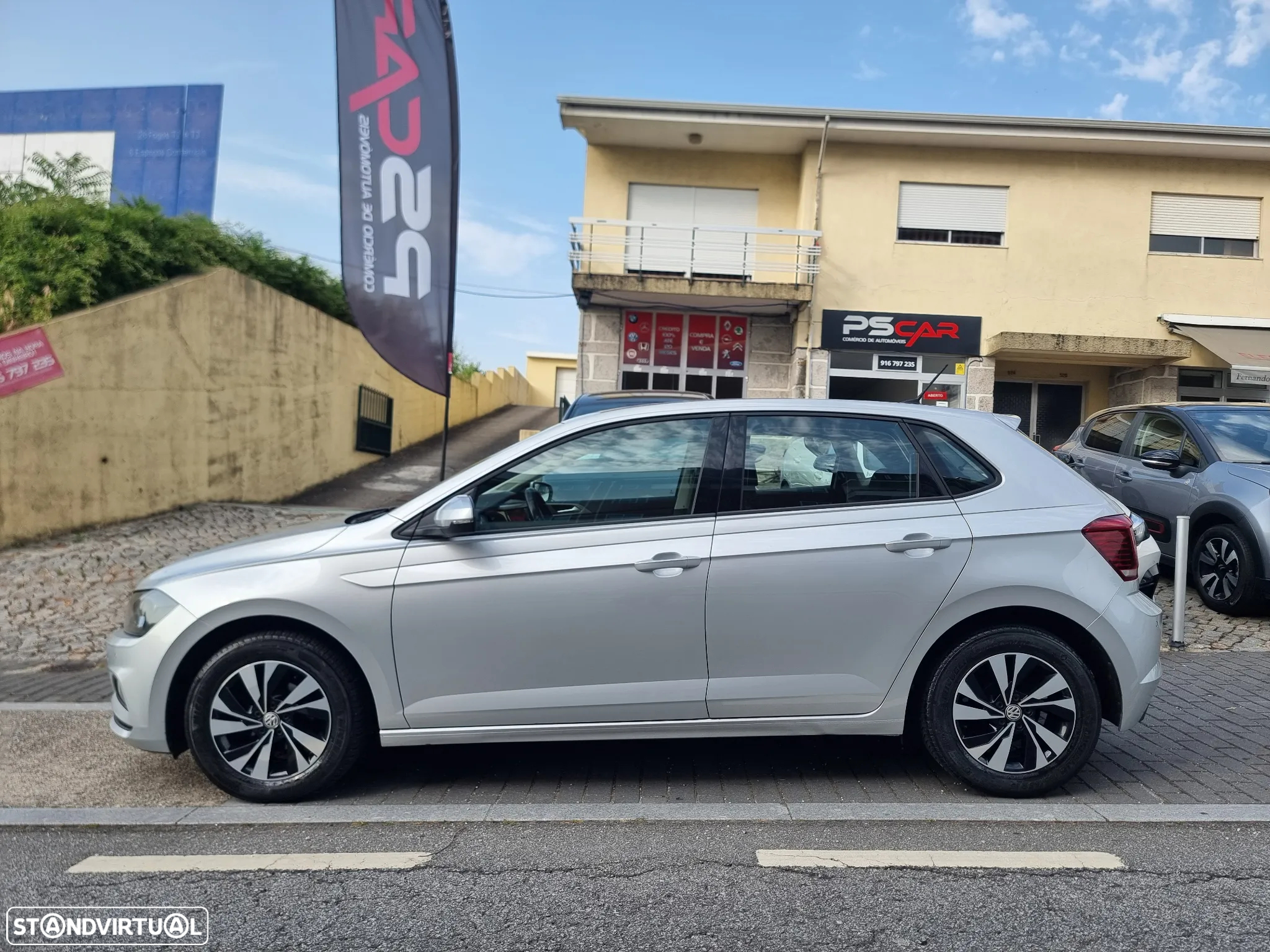 VW Polo 1.0 Confortline Nav - 2