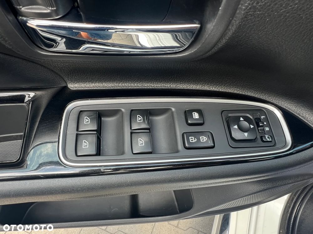 Mitsubishi Outlander 2.4 4WD - 16