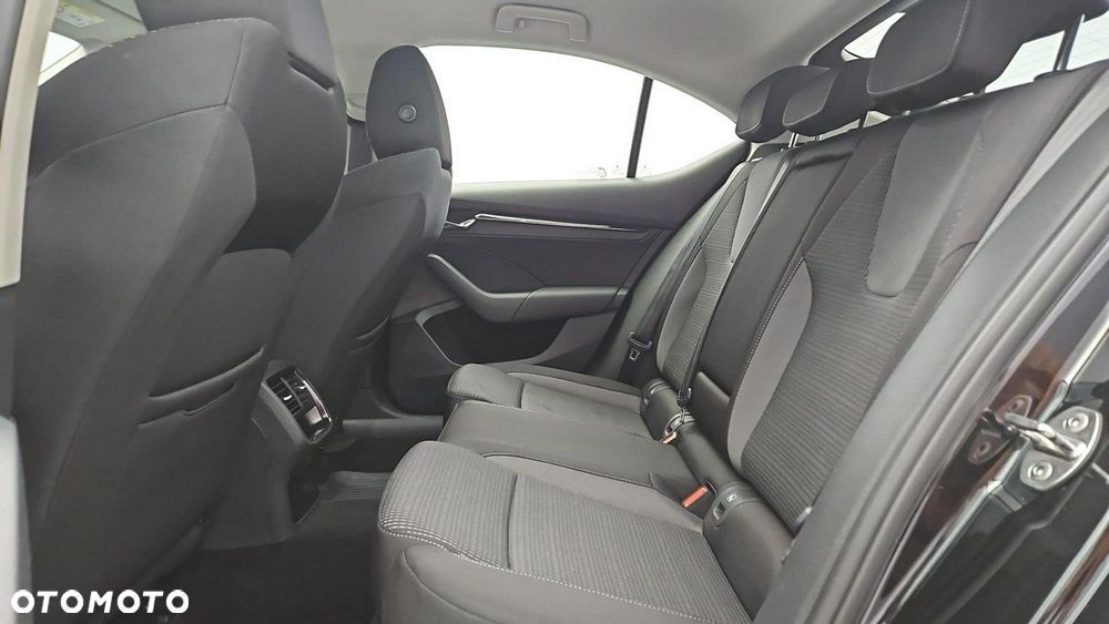 Skoda Octavia 2.0 TDI Ambition - 23