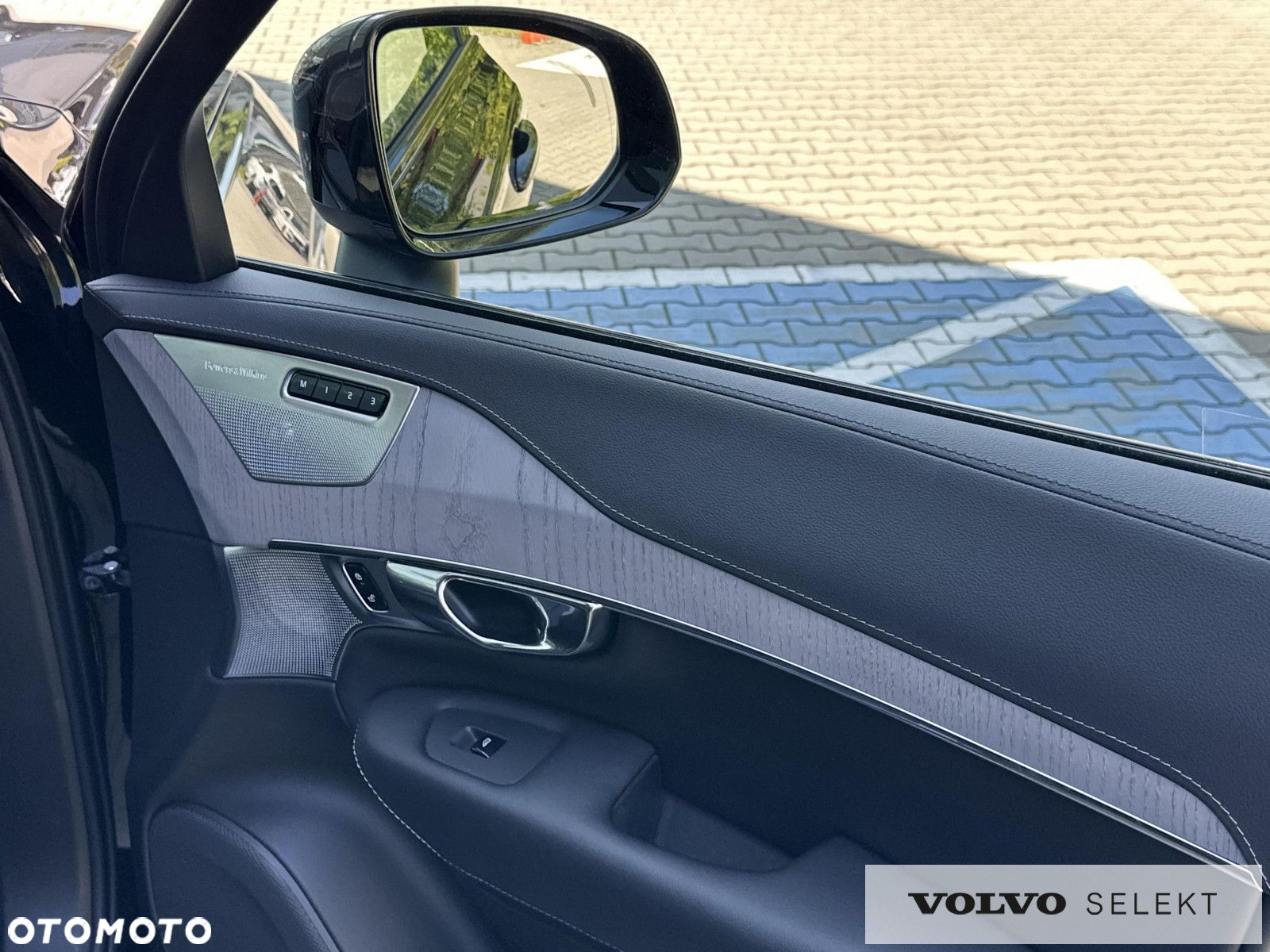 Volvo XC 90 - 33