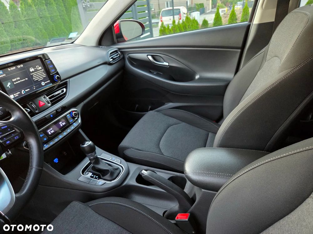 Hyundai i30 1.6 D Comfort DCT - 20