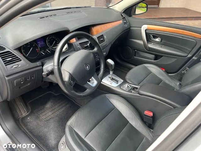 Renault Laguna Grandtour 2.0 dCi FAP Initiale - 7