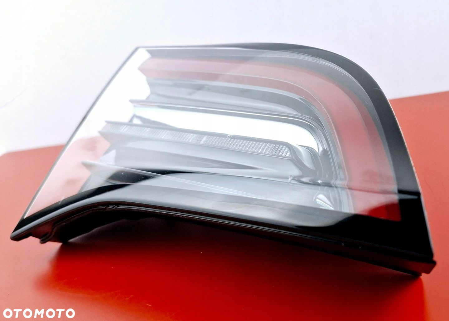 TESLA Model 3 / Y LAMPA Tylna Lewa w klapę 1502088-00-B - 4