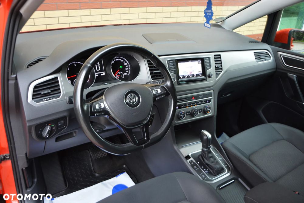 Volkswagen Golf Sportsvan 1.6 TDI BlueMotion Technology DSG Trendline - 30