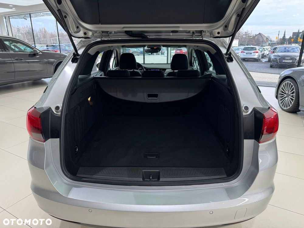 Opel Astra 1.2 T Edition S&S - 17