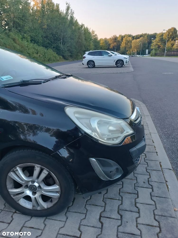 Opel Corsa 1.4 16V Cosmo - 7