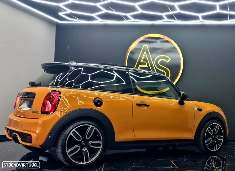 MINI 3 Portas - 29