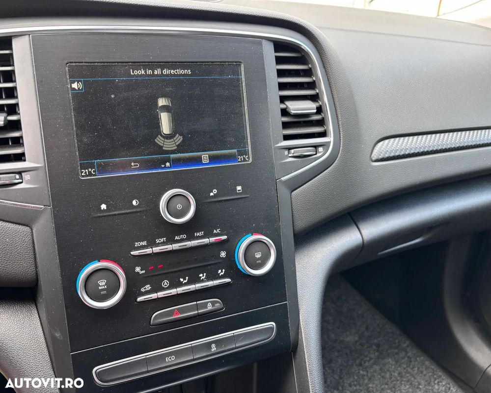 Renault Megane BLUE dCi 115 ZEN - 31